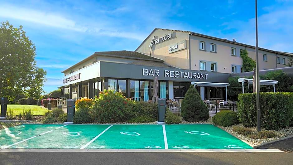 Kyriad Clermont Ferrand Nord - Riom