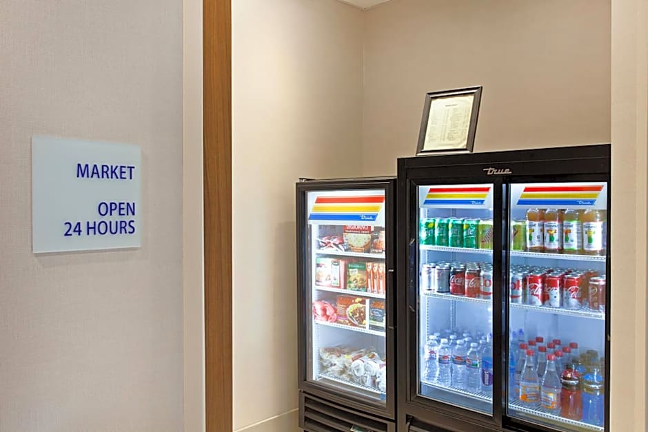 Holiday Inn Express Oakland Airport By IHG