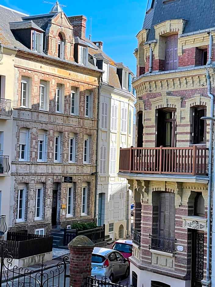 TOWNHOUSE TROUVILLE - Appart'Hotel & Spa