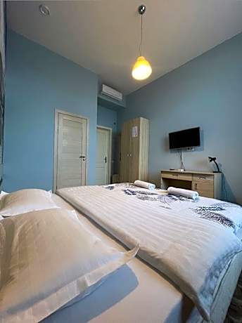 Elysian Hotel