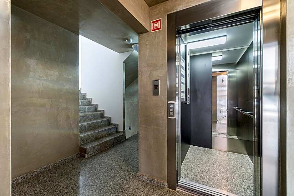 N1 Hostel Apartments and Suites