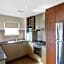 Oaks Brisbane Mews Suites