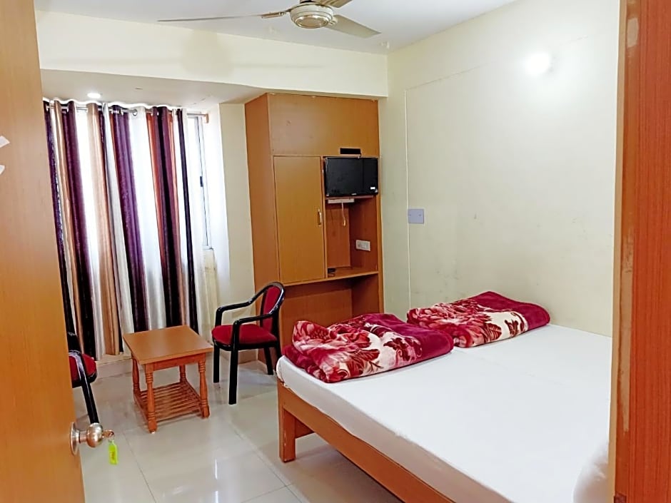 Hotel Rajdhani Plaza