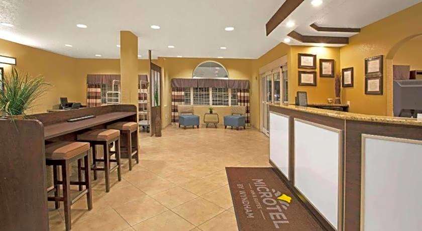 Microtel Inn & Suites by Wyndham Cartersville