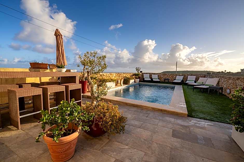 Ajuga Luxury Boutique B&B