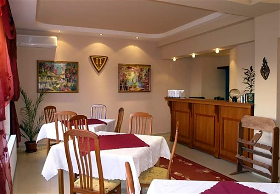 Shipka IT Hotel