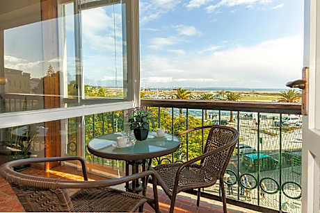 B22 - Rising Sun 2 Bed Flat