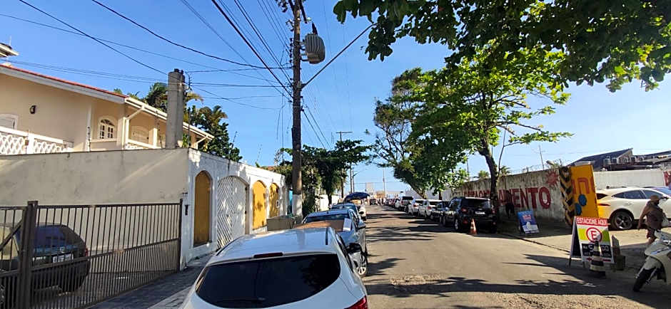 Apartamento Térreo - 40m da Praia - Enseada - Guarujá