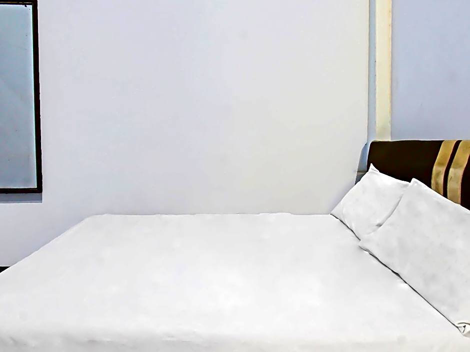 Hotel O Jati Homestay Near Taman Suranadi