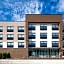 Holiday Inn Express & Suites East Peoria - Riverfront