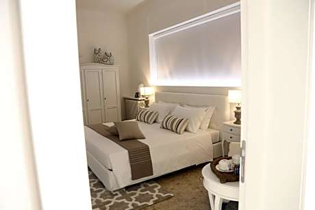 Large Double Room with Balcony