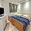 Grand Salon Cosy, proche centre Dijon & garage 2p