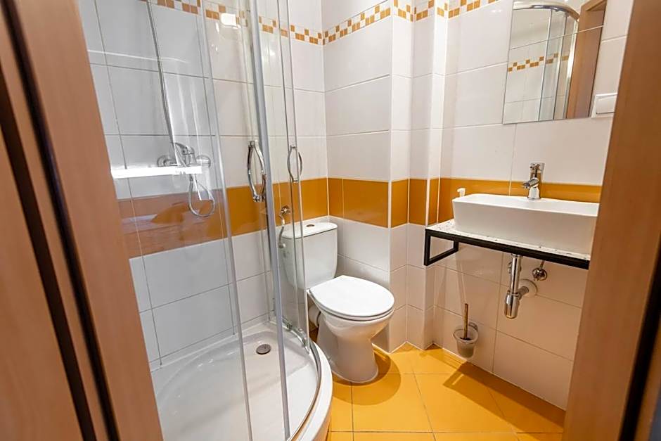 Sapphire Hotel Room Poznan