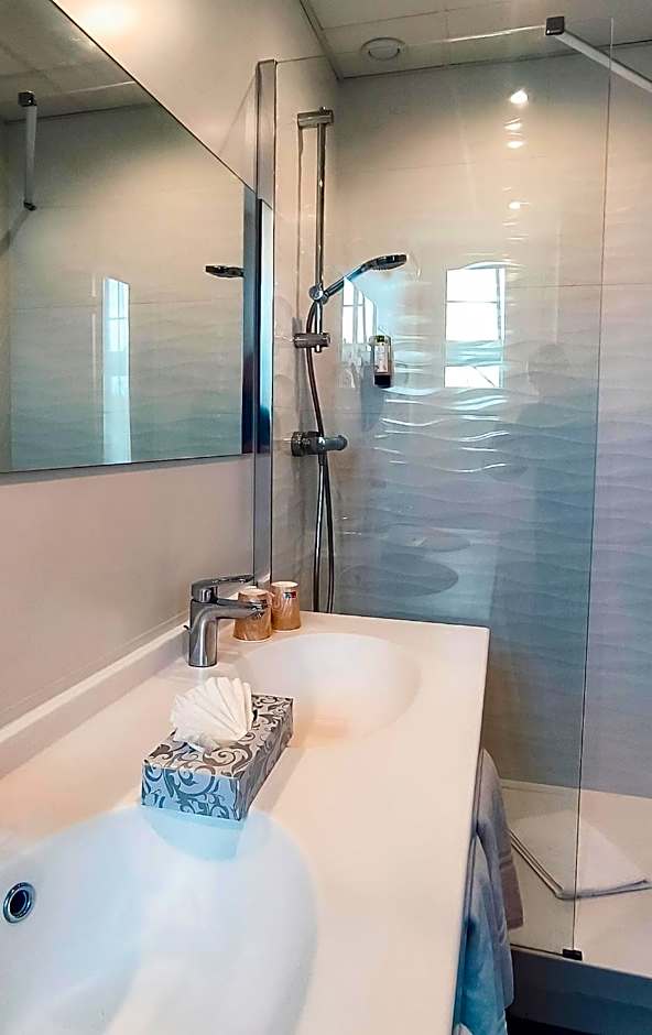 Logis VIGNES BLANCHES*** Hôtel Cosy et restaurant de terroir