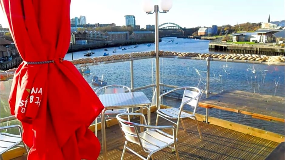 Boars Head Boutique Hotel