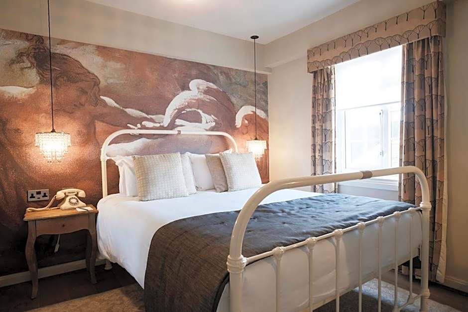 The White Swan Hotel