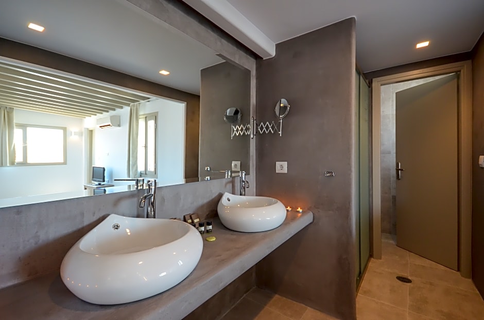 Photo 1 sur 4 de 1 King Bed Suite, Jacuzzi®