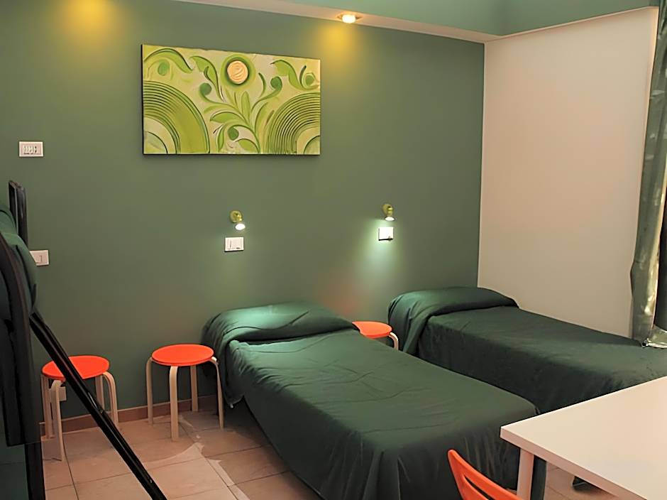 Freedom Traveller Hostel