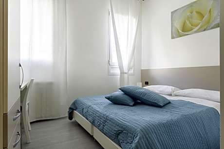 Easy Venice Rooms 1-2