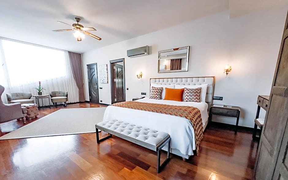 Doors Urla Hotel & Bungalows
