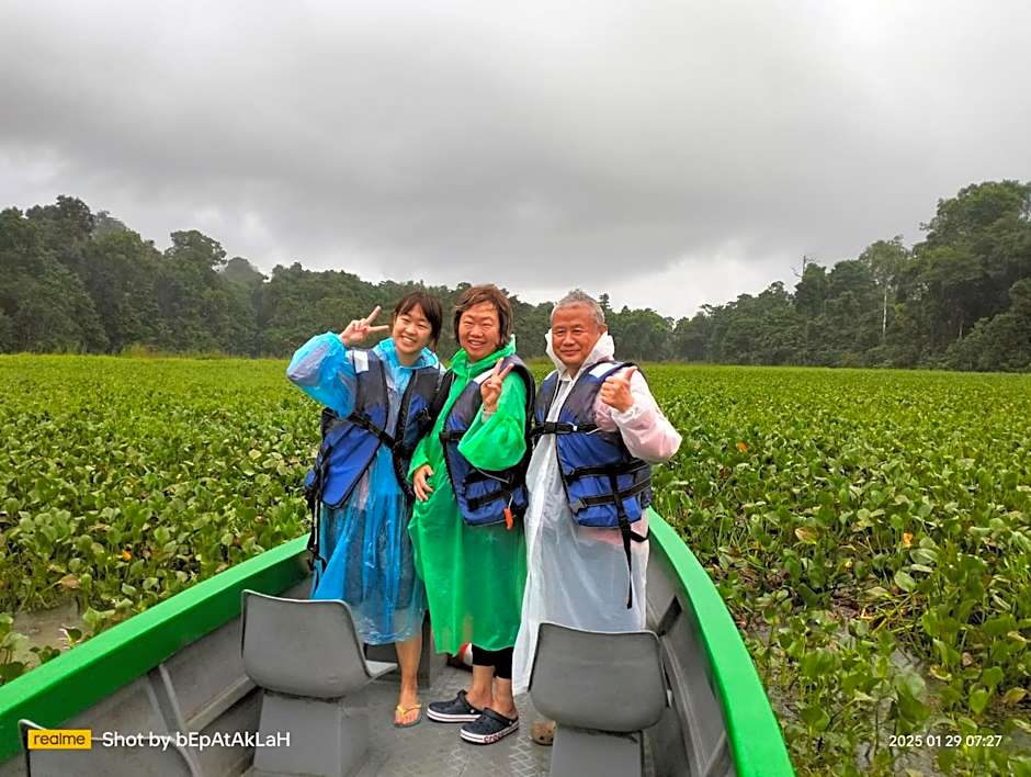 Borneo Jungle Adventure