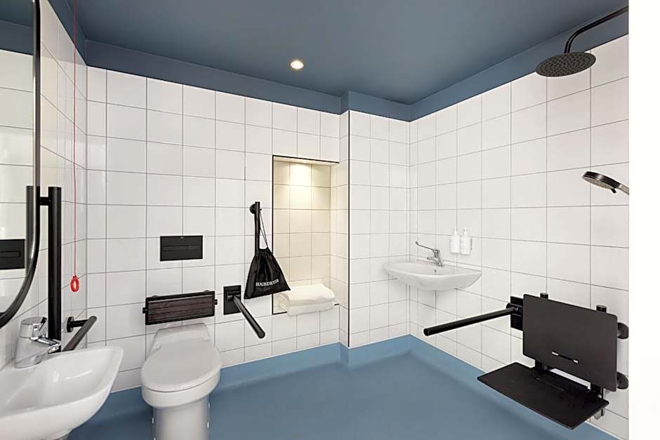 Spark by Hilton London Romford