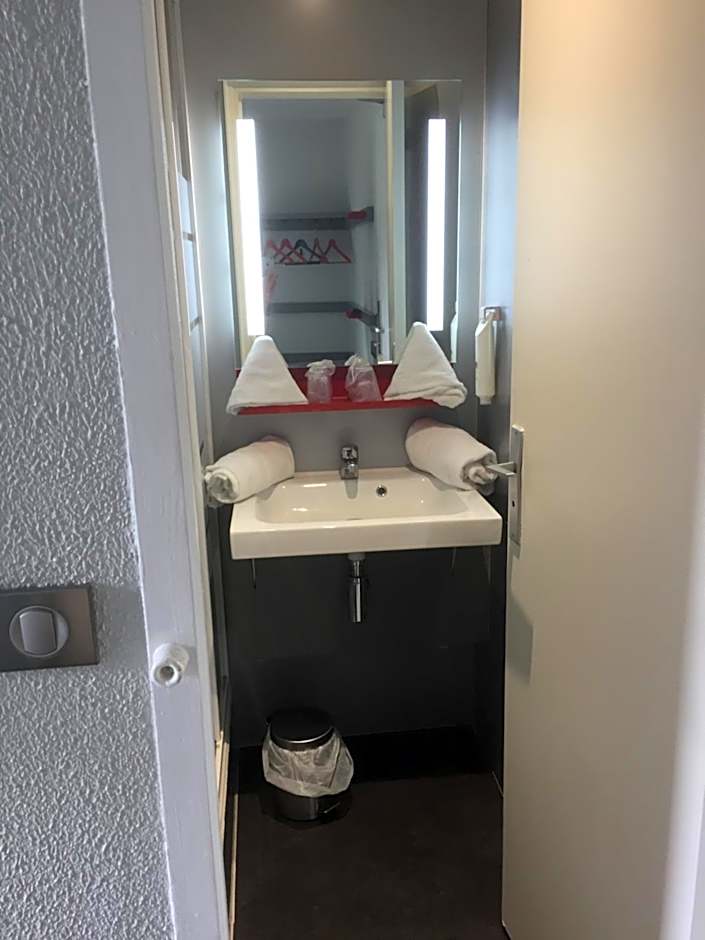Enzo Hotels Trappes by Kyriad Direct