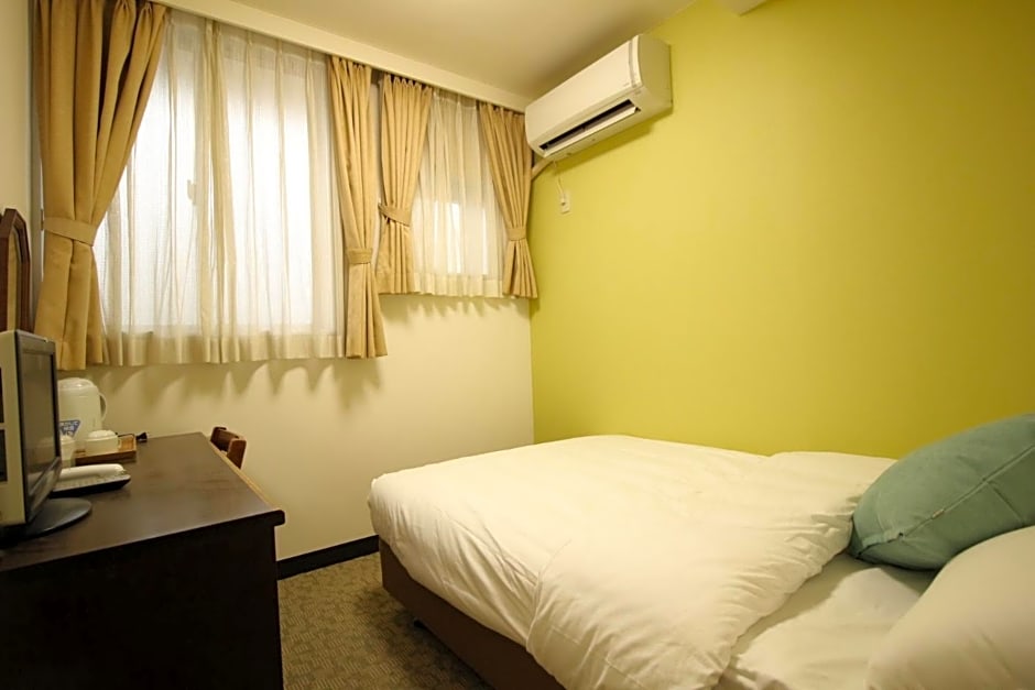 Okubo Hotel Hawaii