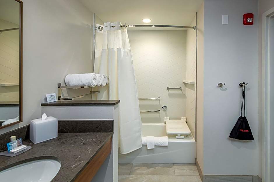 Fairfield Inn & Suites by Marriott Little Rock Airport