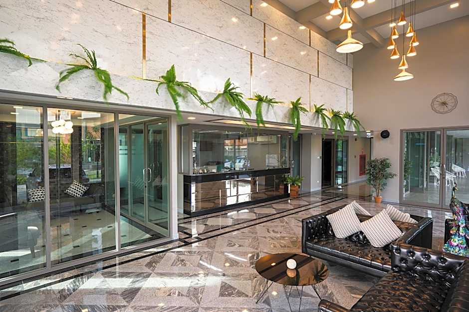 ONPA Hotel & Residence Bangsaen