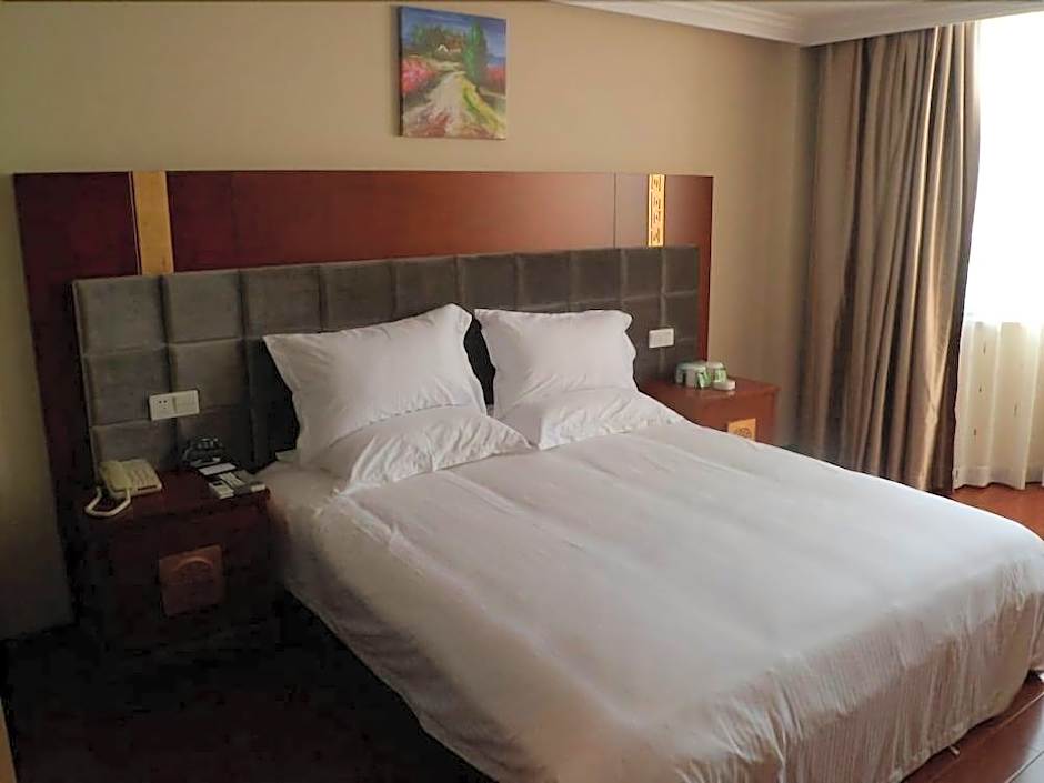 GreenTree Inn Taizhou Tiantai Bus Station Express Hotel