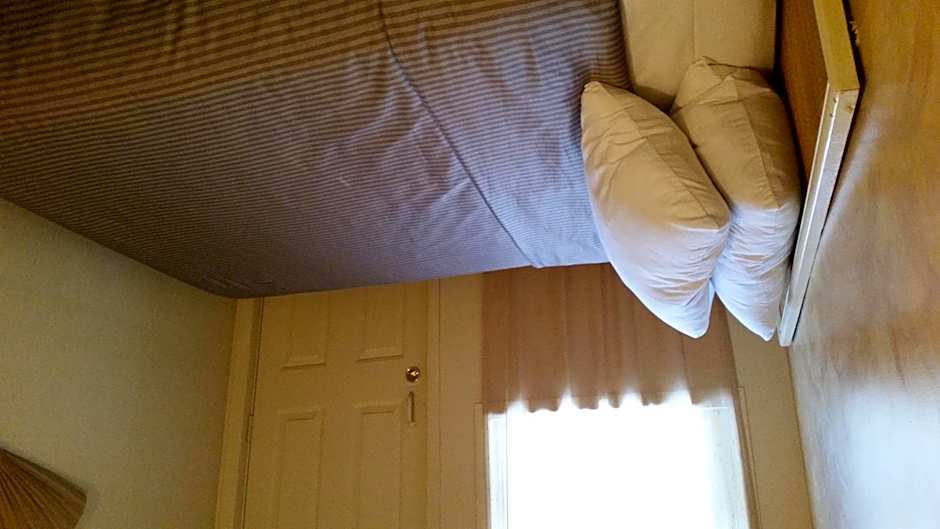 A Voyageur's Guest House