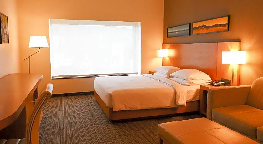 Hyatt Place Hyderabad/Banjara Hills