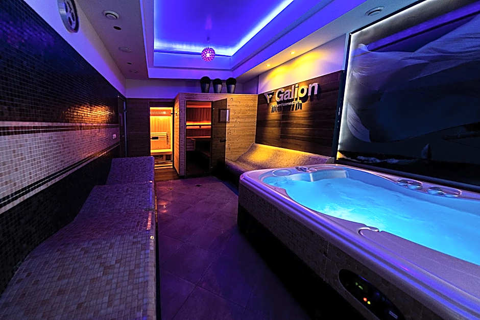 Domki letniskowe AZS Hotel Galion
