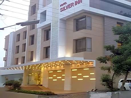 Hotel Silver Inn