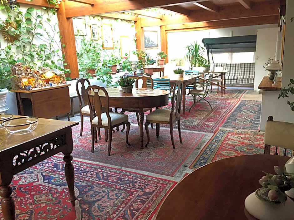Bed and Breakfast Oz