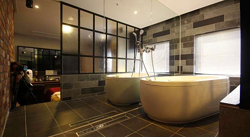 Sasang The May Hotel