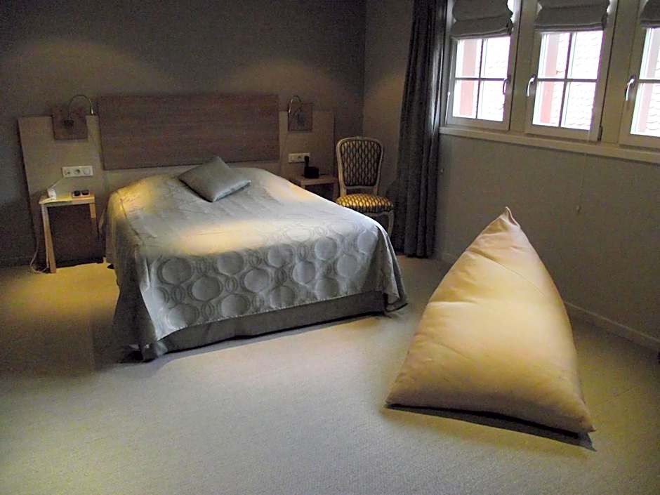 Hostellerie au Cygne