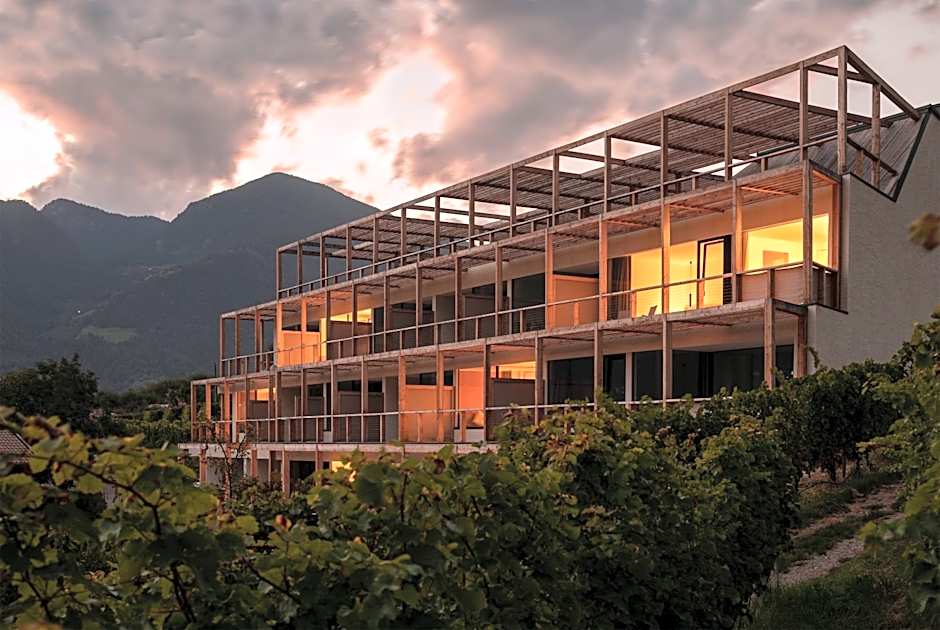 Haller Suites & Restaurant