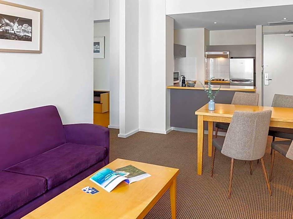 Novotel Langley Perth