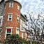 Tides Inn & Suites