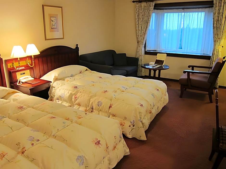 Sun Members Hirugano Hotel
