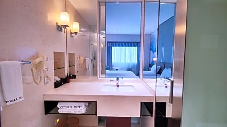 Comfort Twin Beds Room