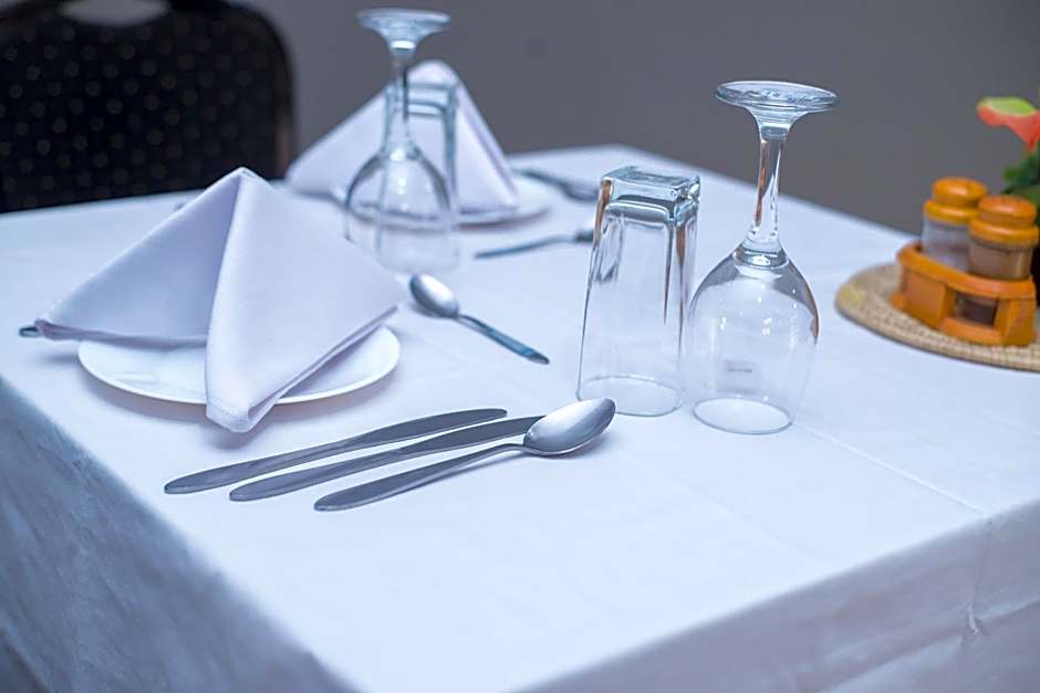 Arusha Giraffe Lodge