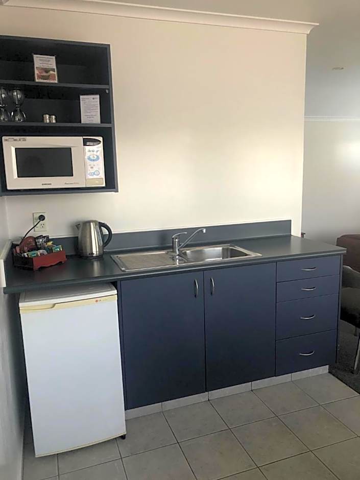 Claremonte Motor Lodge