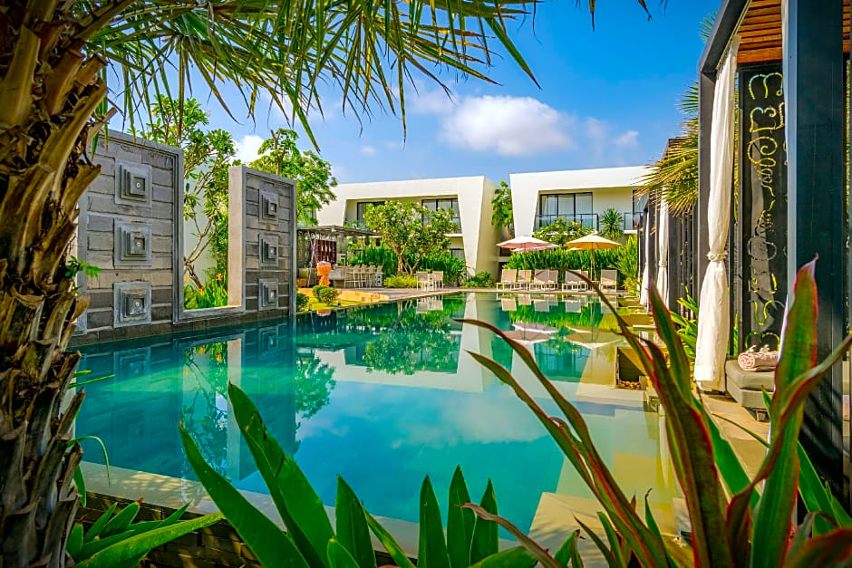 Photo 1 of 50 of Metta Residence & Spa