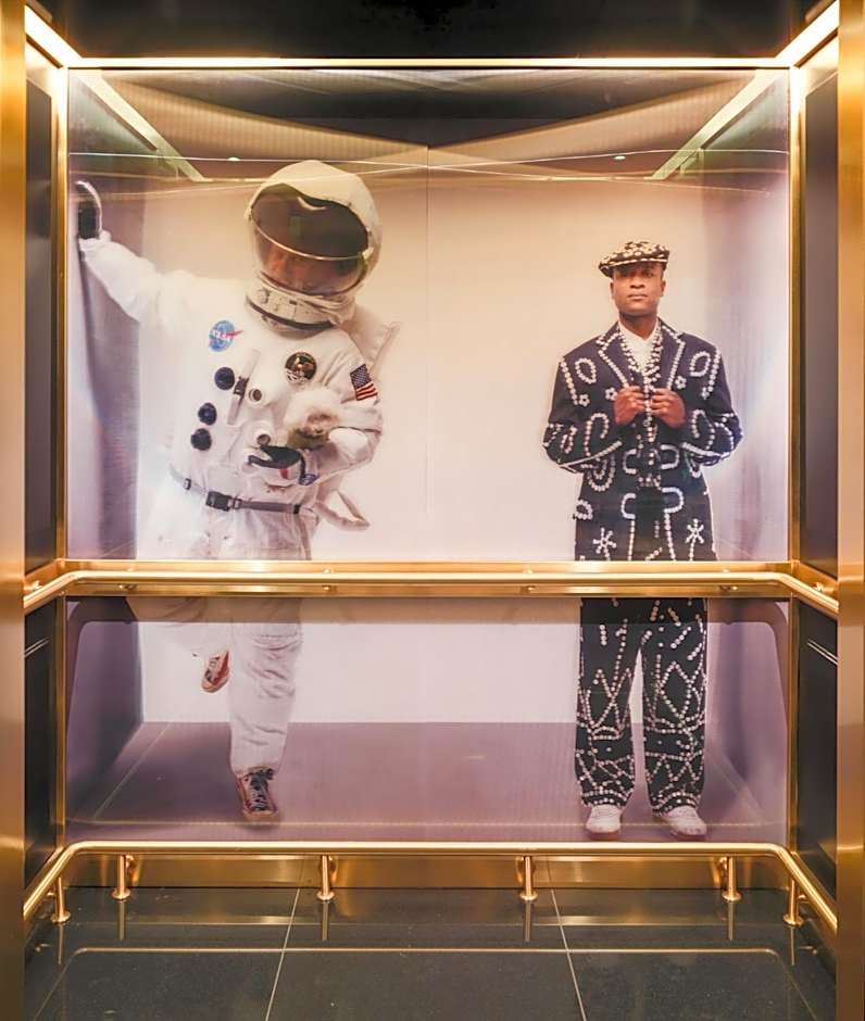 Sea Containers London