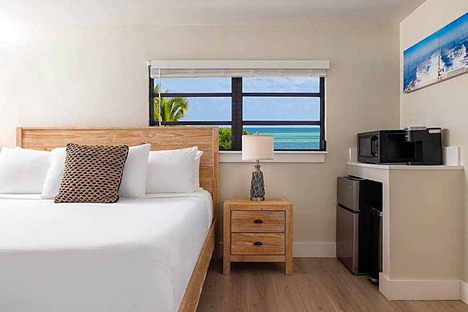 Conch Key Fishing Lodge & Marina