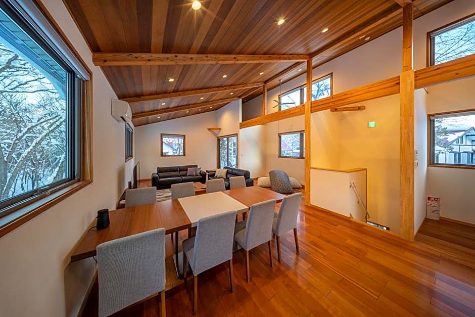 Bluebird Chalets by The Hakuba Collection
