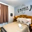 Mala Vecindad Beer Hotel